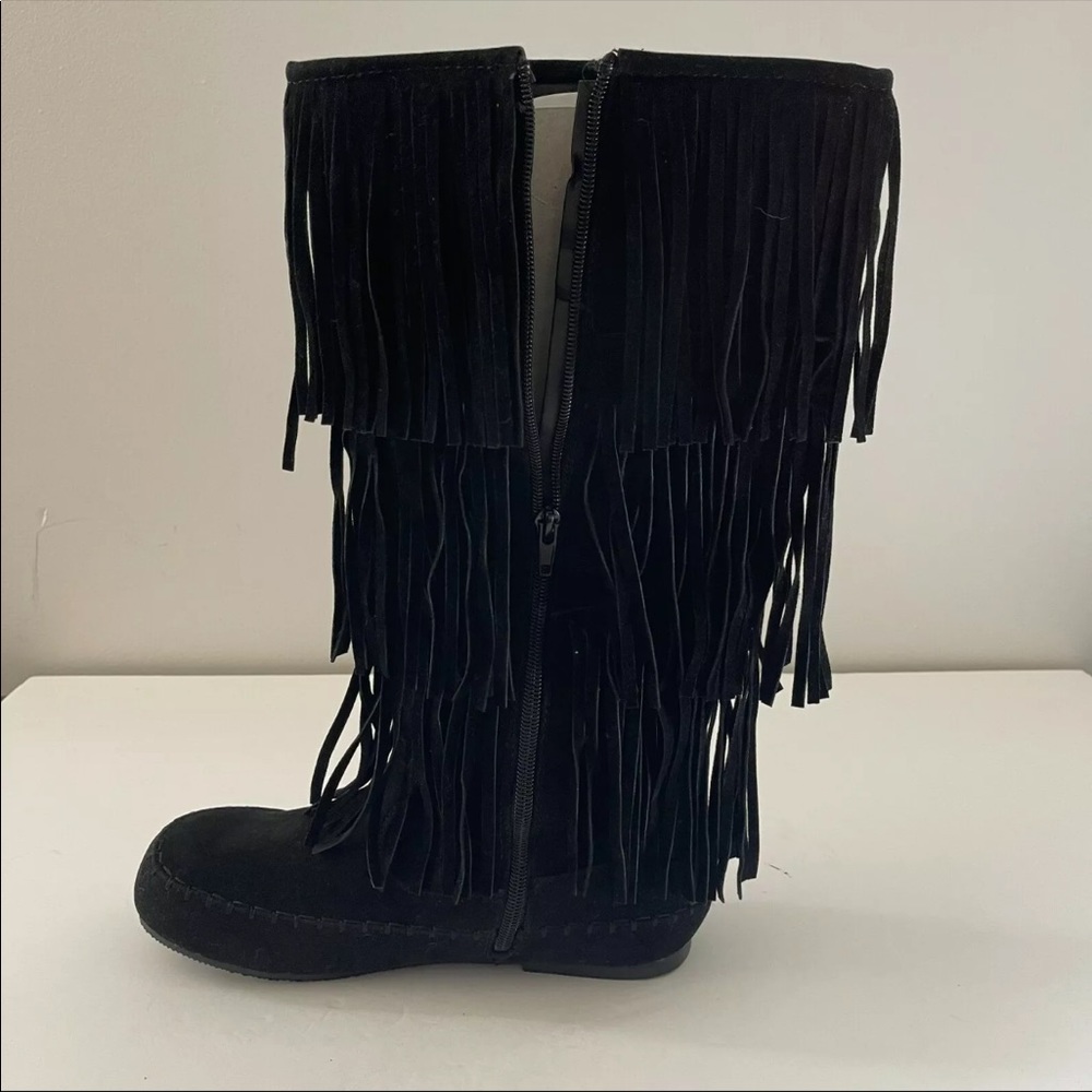 Pierre Dumas Fringe Boots